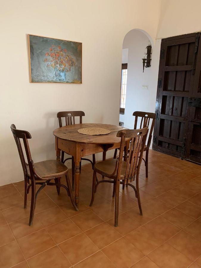 Casa Rural La Navarra Вильярробледо Экстерьер фото