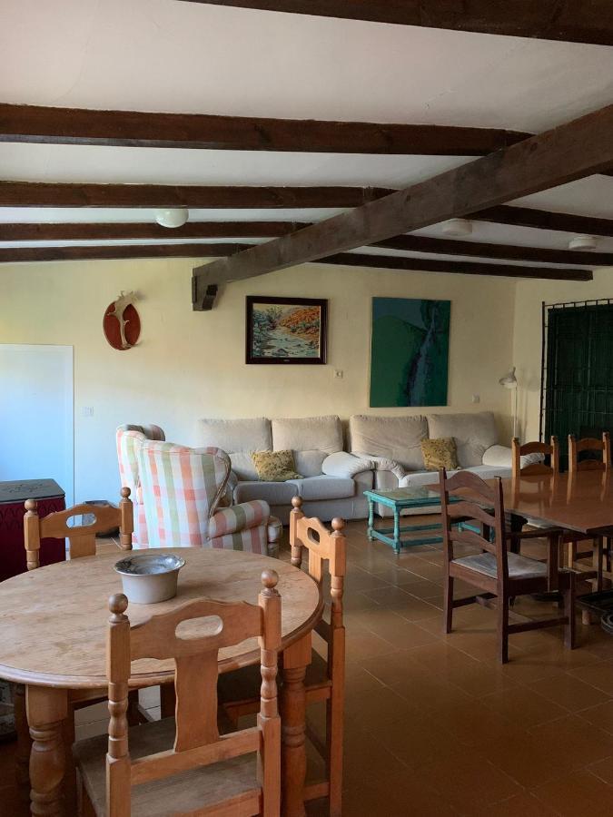 Casa Rural La Navarra Вильярробледо Экстерьер фото