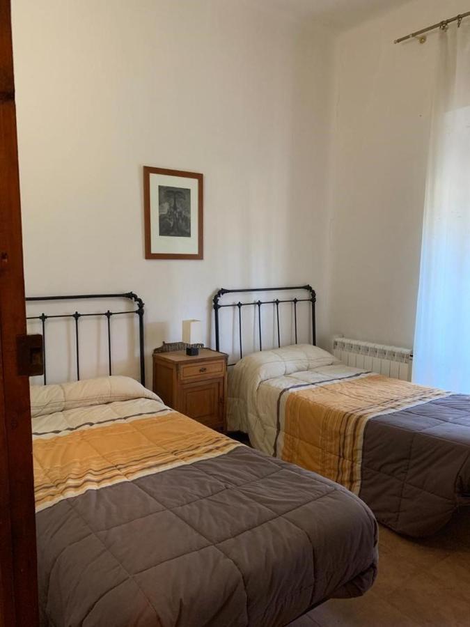 Casa Rural La Navarra Вильярробледо Экстерьер фото